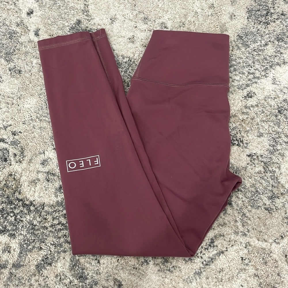 Fleo High Rise Leggings 25”